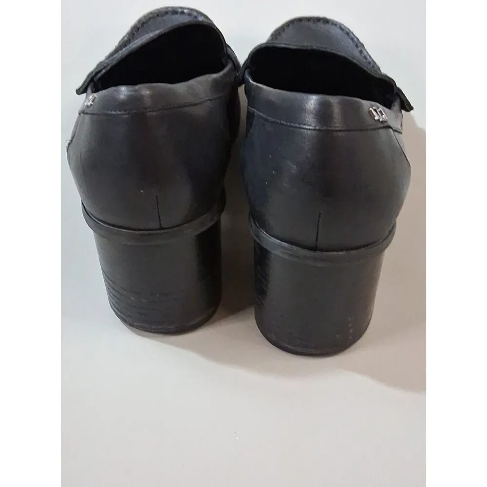 Lauren Ralph Lauren free heel style